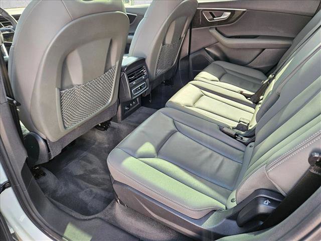 Used 2025 Audi Q7 3.0T Premium Plus image 19