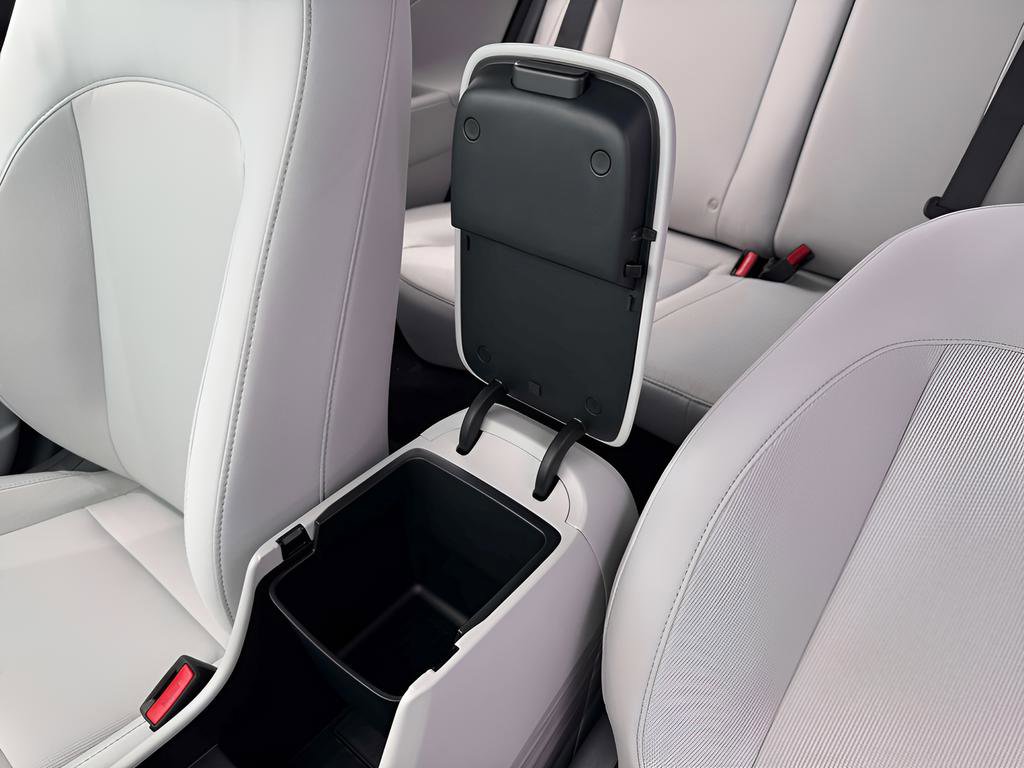 Used 2026 Hyundai Kona SE image 19