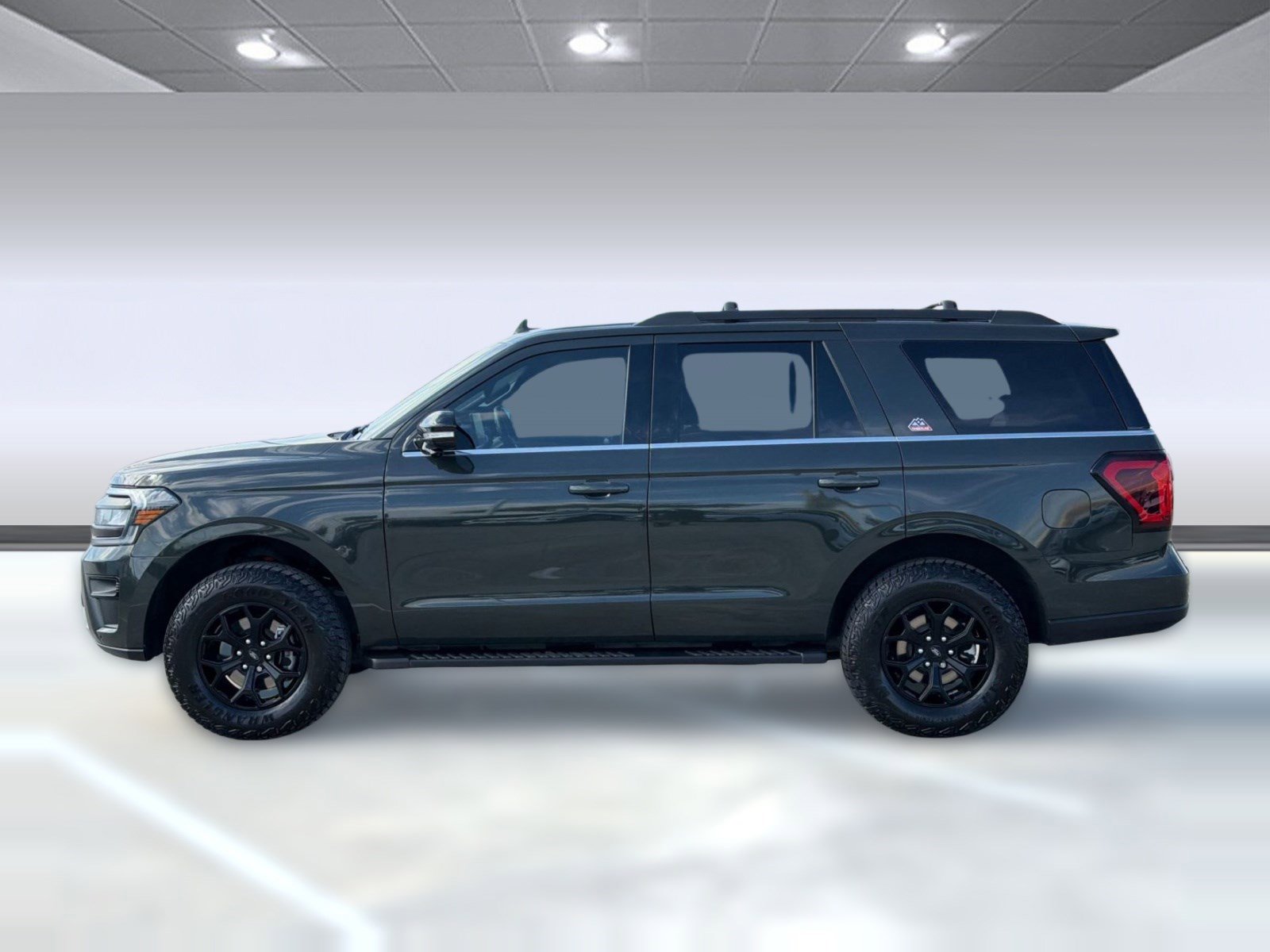 Used 2023 Ford Expedition Timberline AWD/4WD image 2