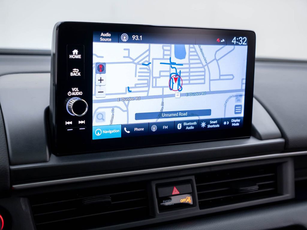 Certified 2024 Honda Pilot Touring image 25