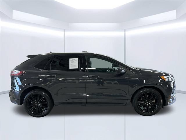 Used 2021 Ford Edge ST-Line AWD/4WD image 35