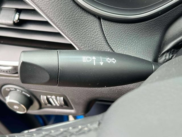 Used 2020 Jeep Cherokee Trailhawk w/ Cold Weather Group AWD/4WD image 19
