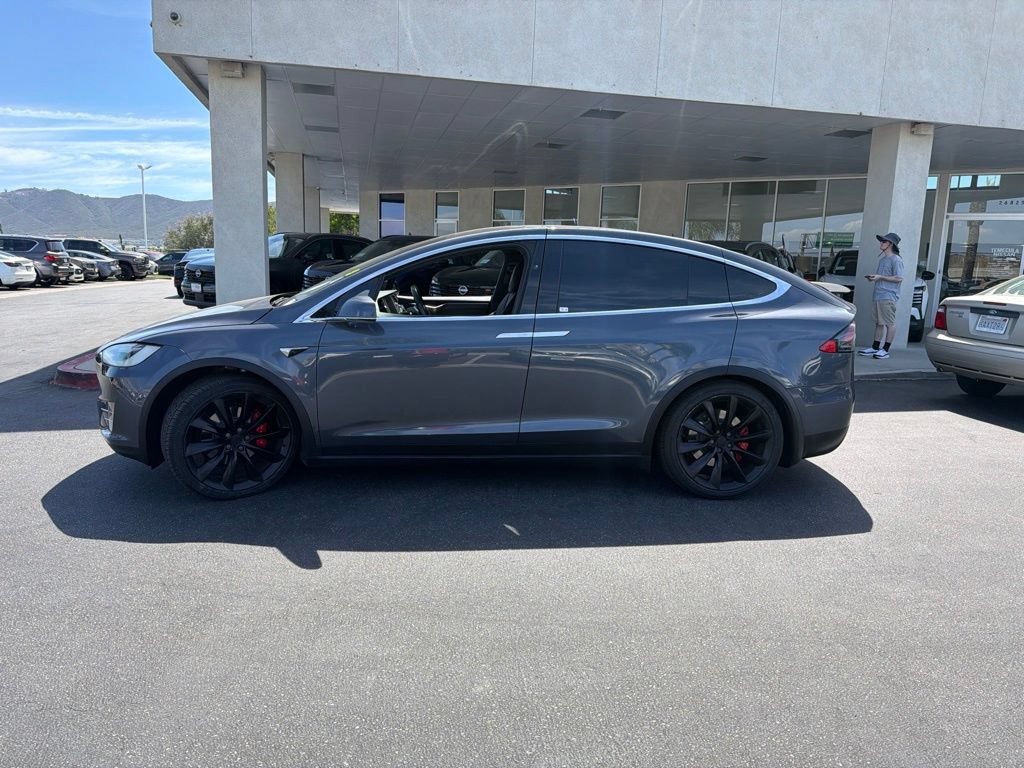 Used 2018 Tesla Model X P100D AWD/4WD image 2