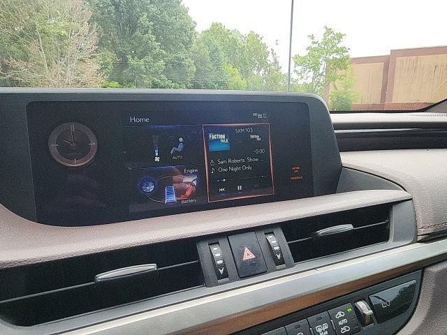 Used 2021 Lexus ES 300h w/ Premium Package FWD image 22