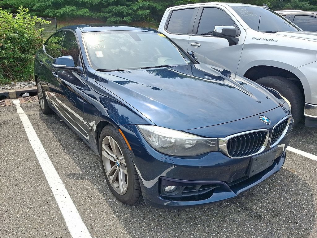 Used 2016 BMW 328i Gran Turismo xDrive AWD/4WD image 3