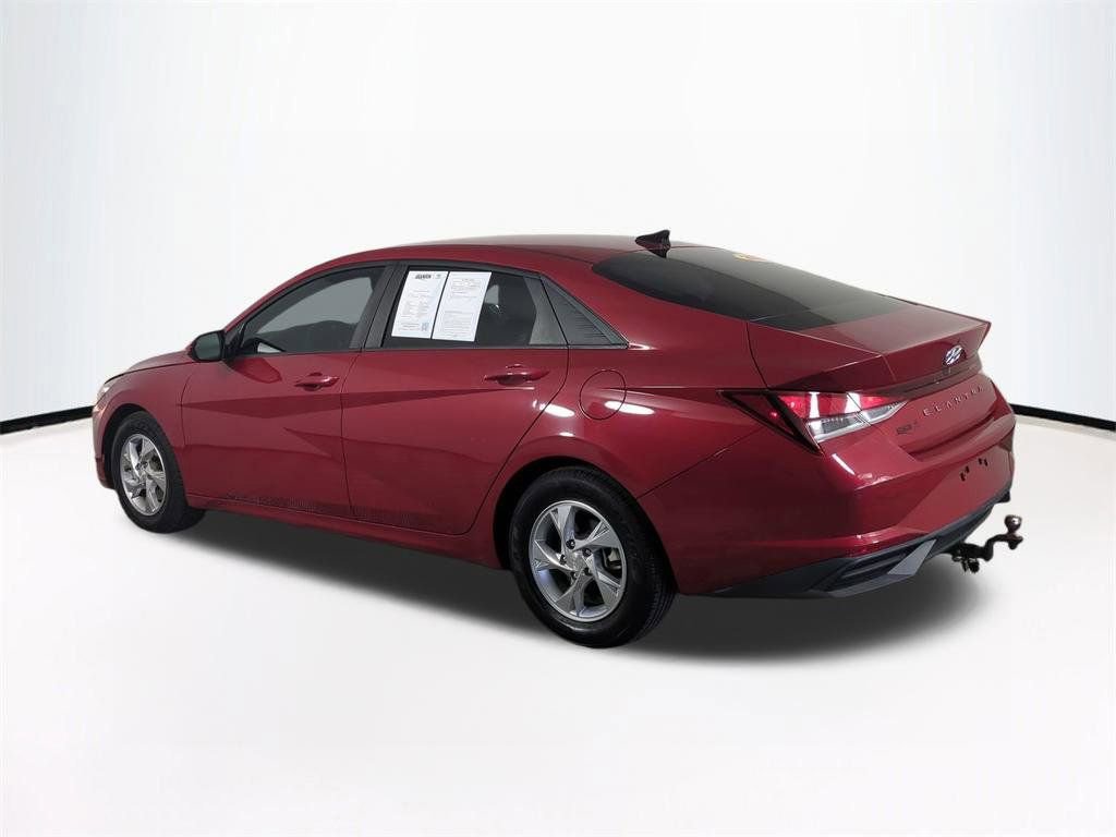 Certified 2022 Hyundai Elantra SE image 7