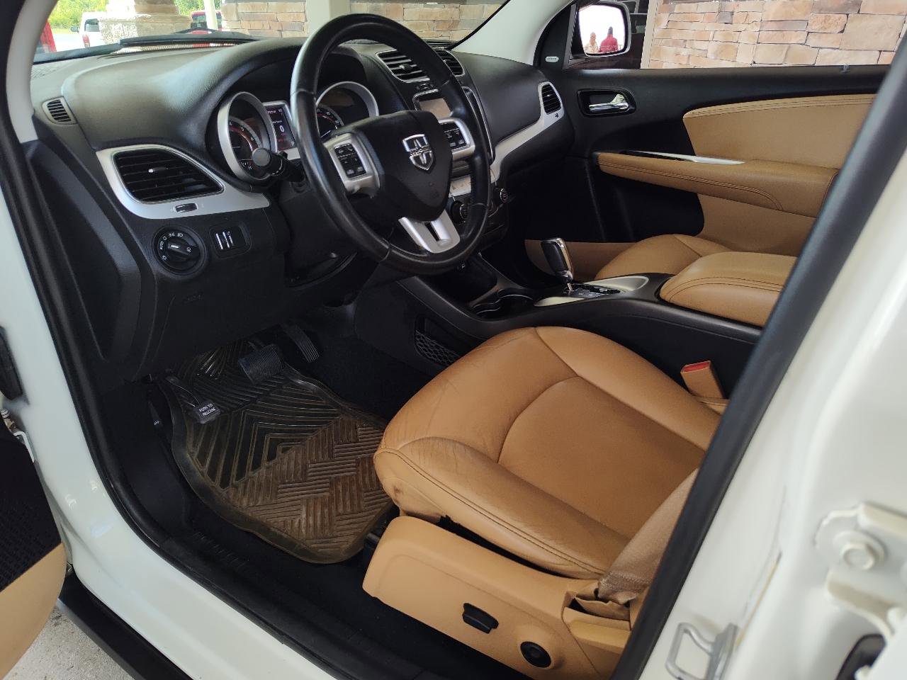 Used 2012 Dodge Journey Crew w/ Flexible Seating Group image 2