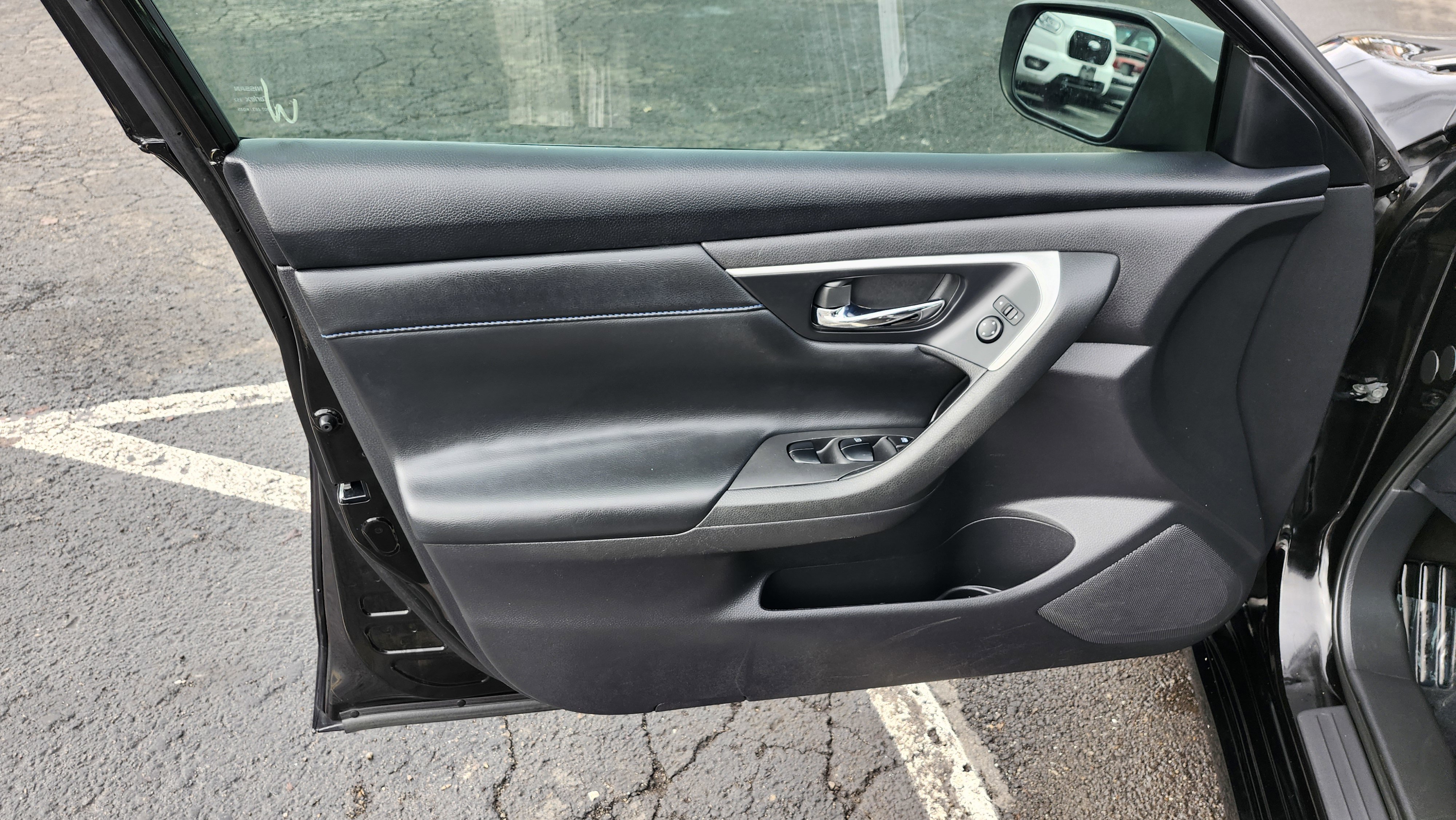 Used 2017 Nissan Altima 2.5 SR image 24