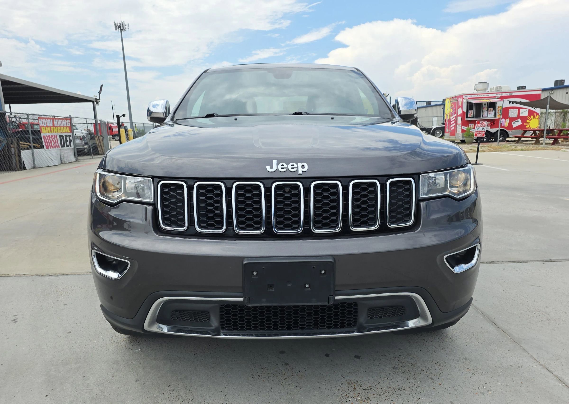 Used 2018 Jeep Grand Cherokee Limited image 5