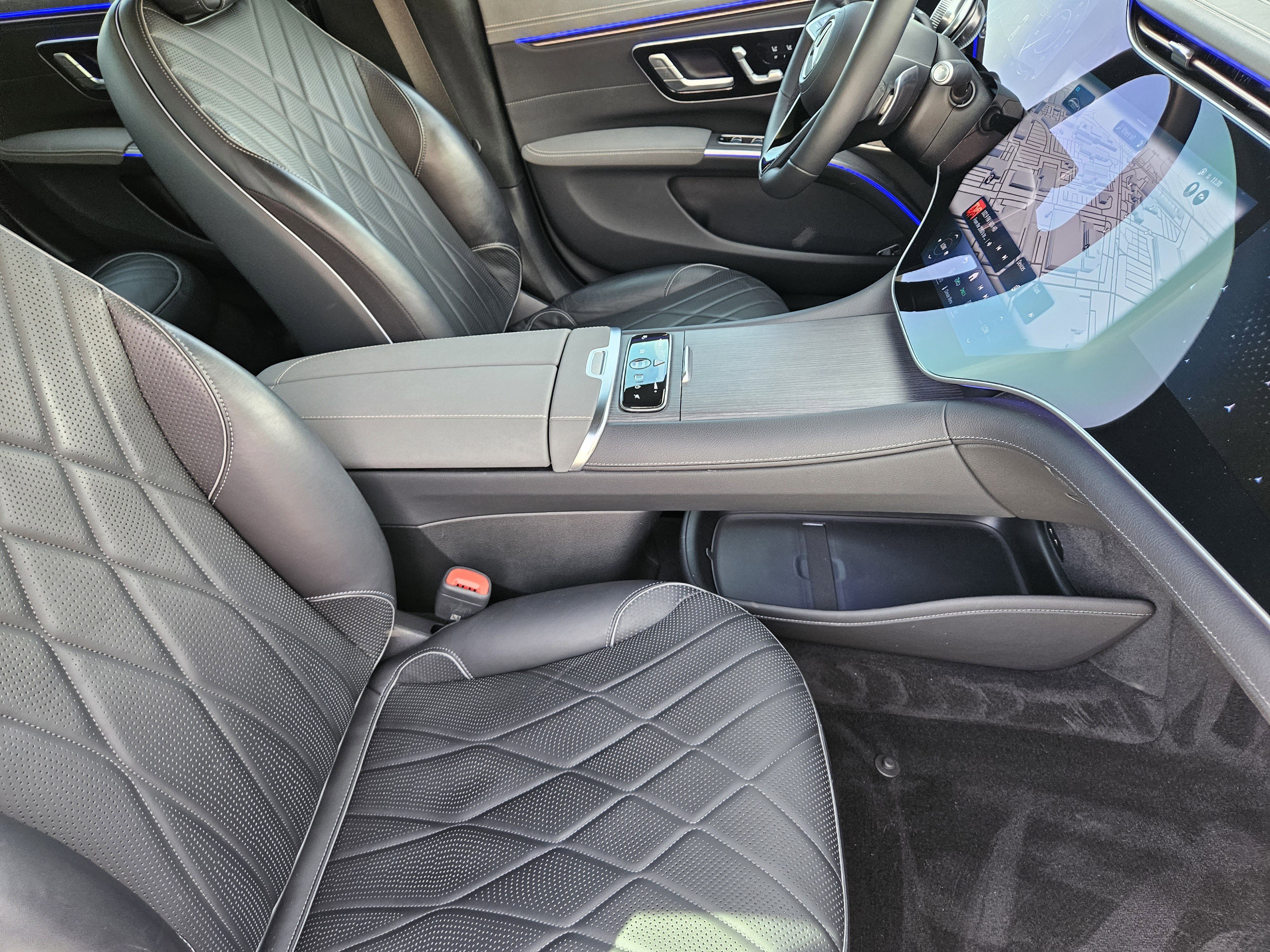 Used 2023 Mercedes-Benz EQS 580 4MATIC Sedan image 15