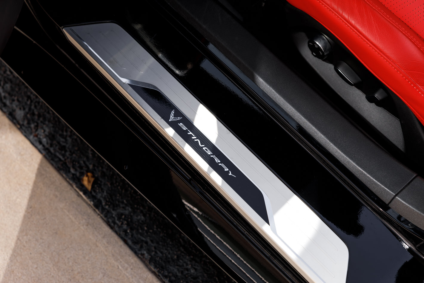 Used 2022 Chevrolet Corvette Stingray Premium Conv w/ Z51 Performance Package RWD image 28