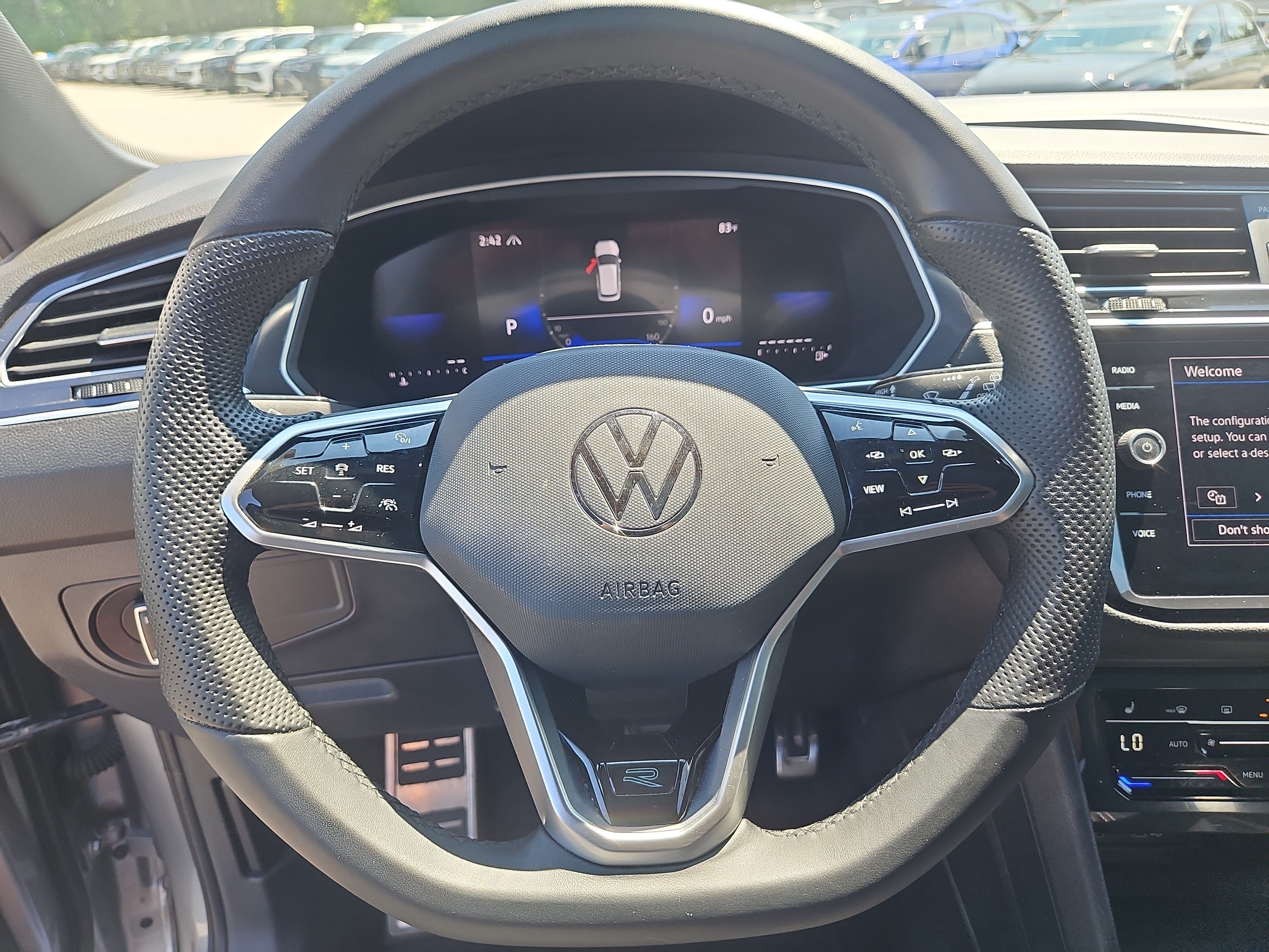 Certified 2024 Volkswagen Tiguan SE R-Line AWD/4WD image 23
