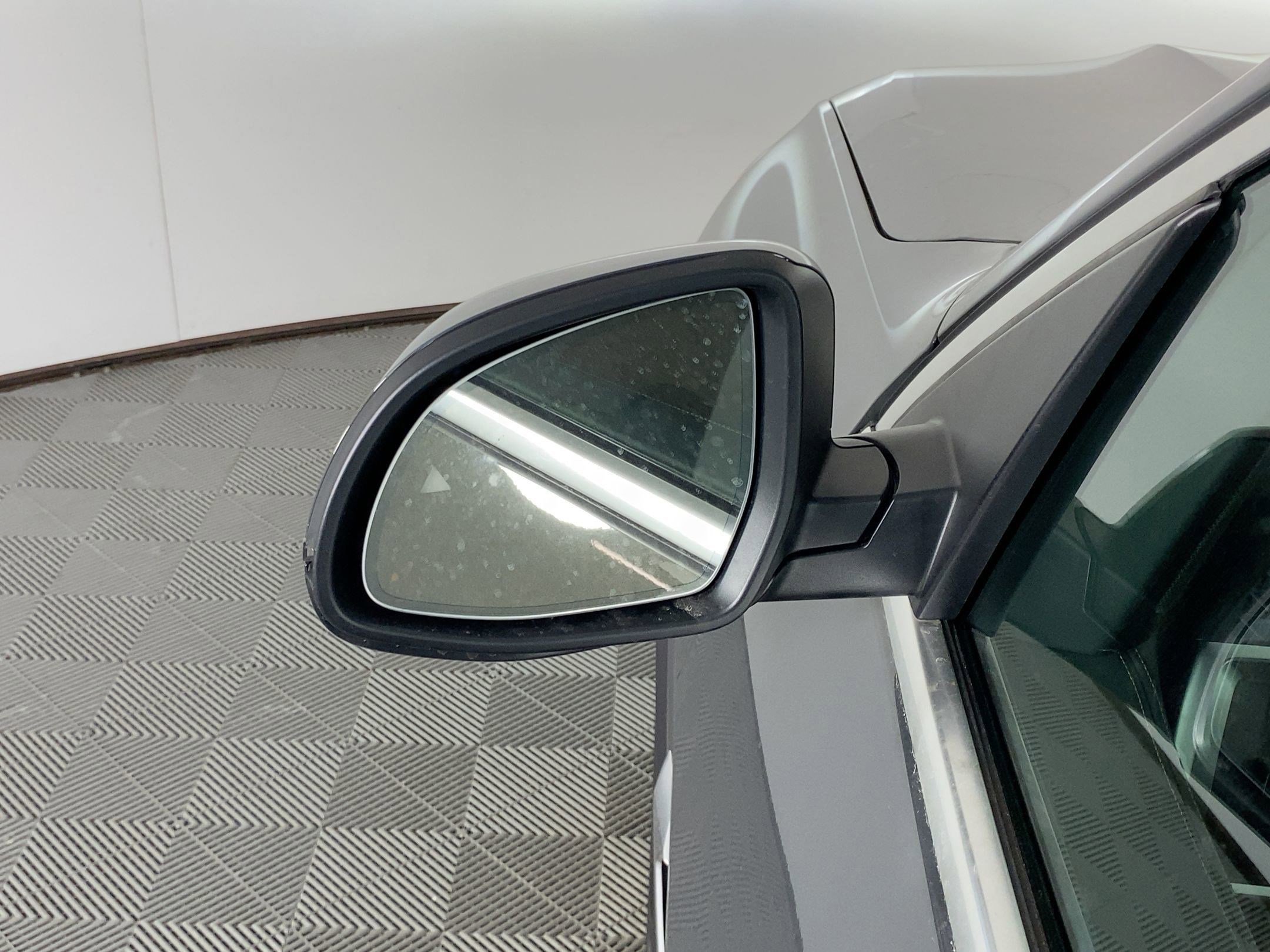 Used 2026 BMW X5 sDrive40i w/ Climate Comfort Package image 20