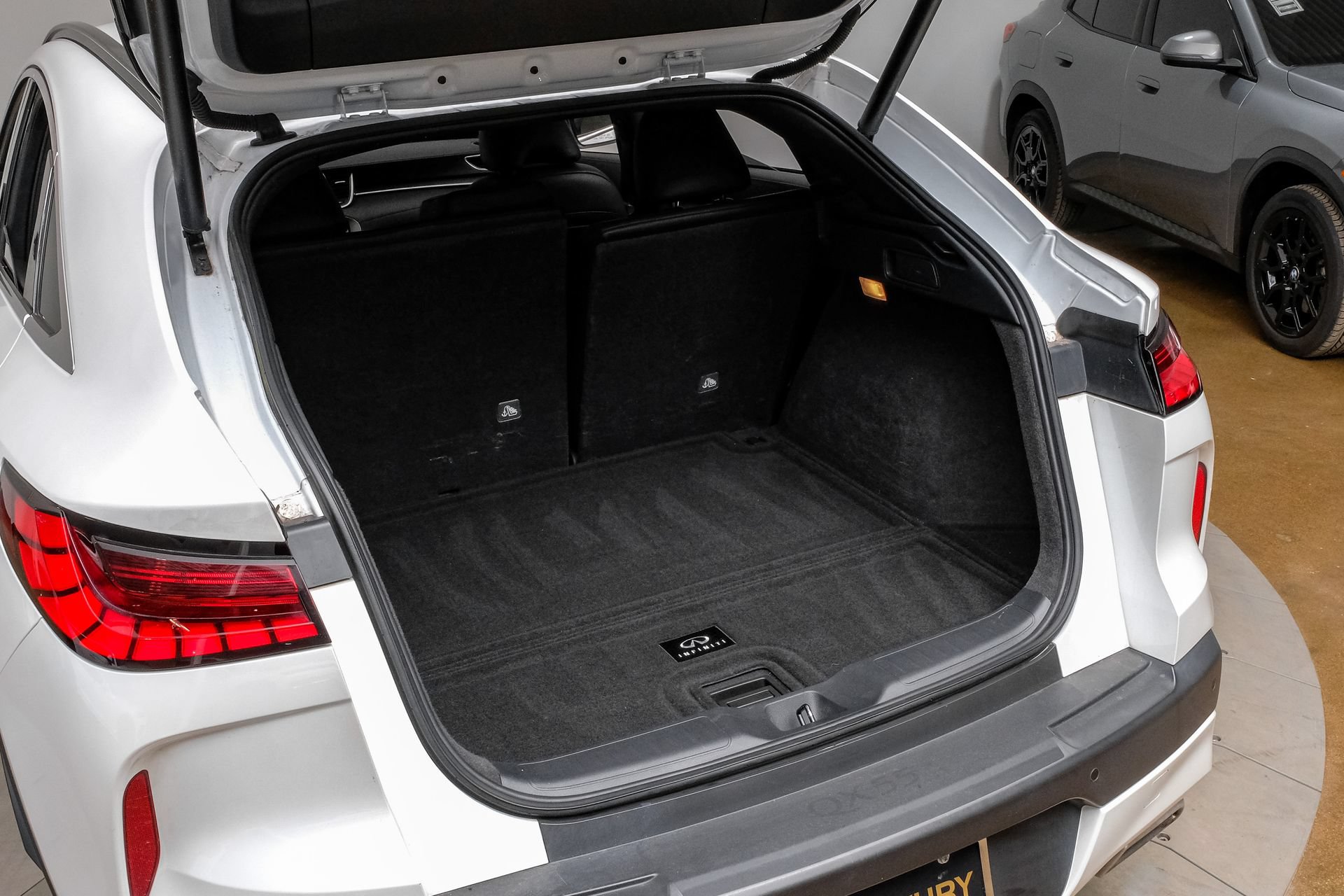 Used 2023 INFINITI QX55 Luxe w/ Cargo Package AWD/4WD image 56