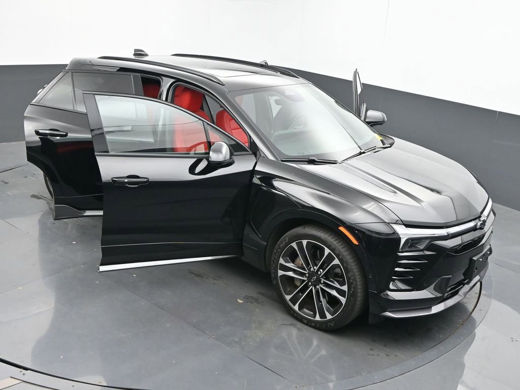 Used 2025 Chevrolet Blazer EV SS w/ Performance Package image 63