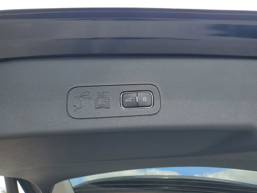 New 2026 Lincoln Aviator 2WD image 7