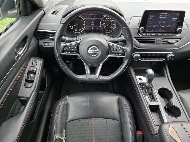 Used 2019 Nissan Altima 2.5 SR FWD image 11