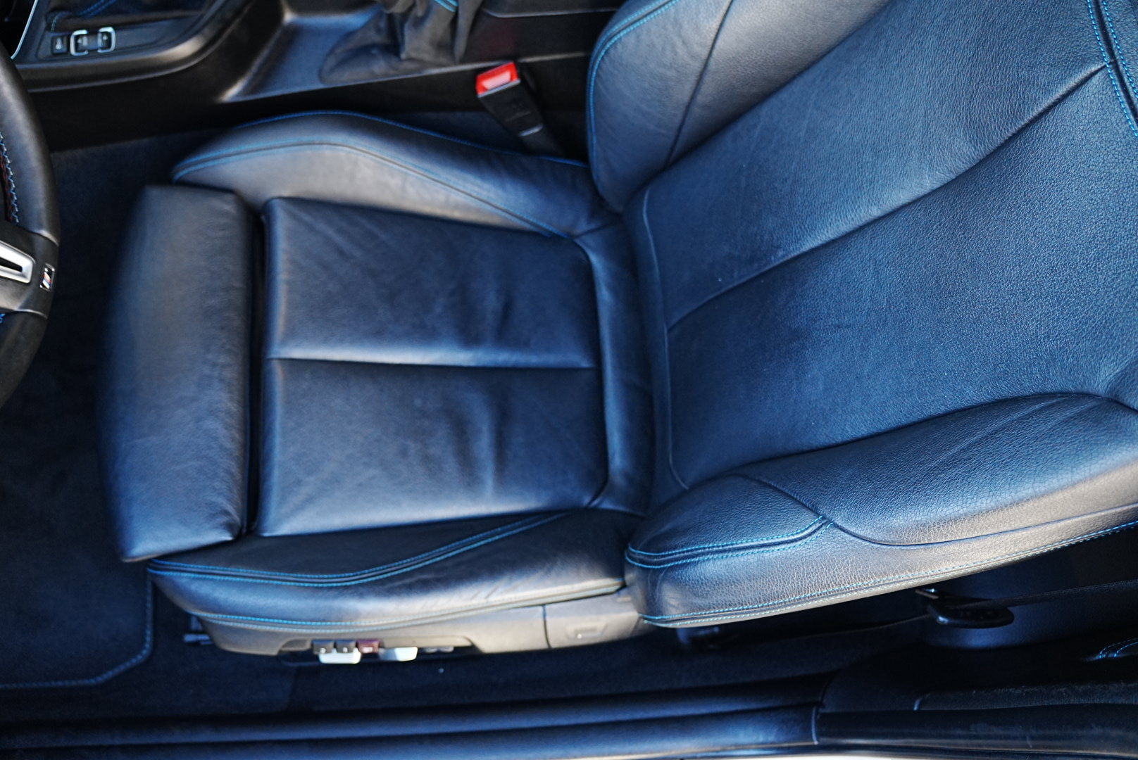 Used 2018 BMW M2 image 9