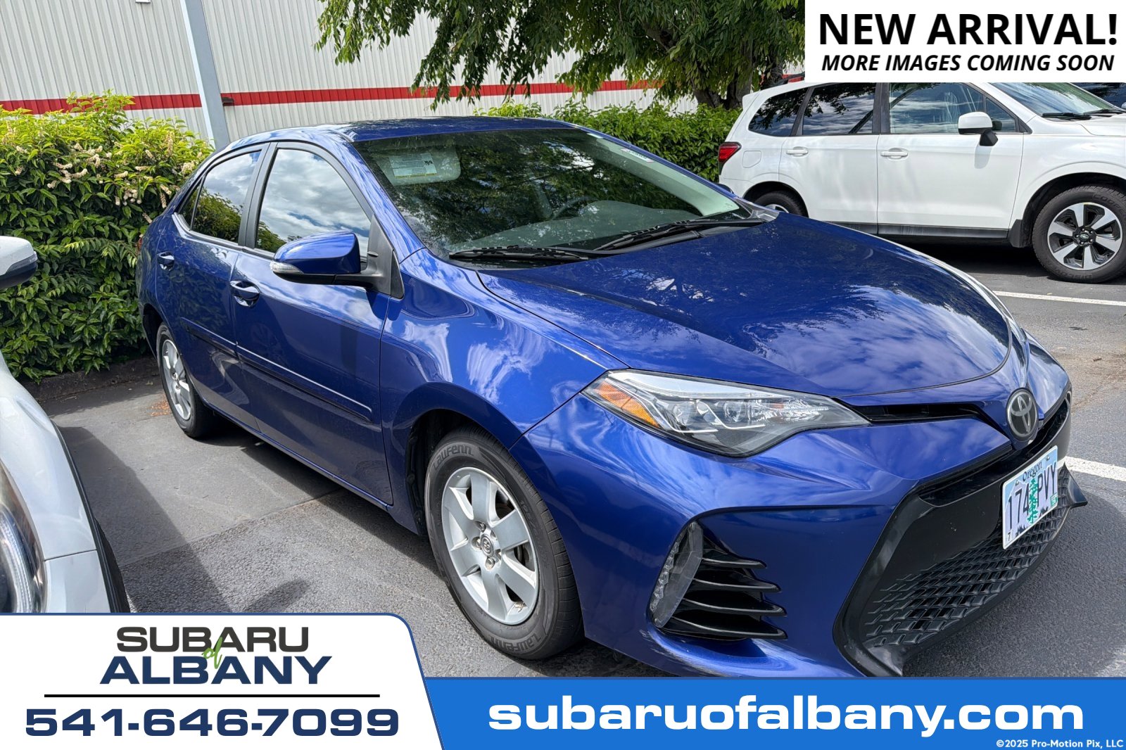 Used 2017 Toyota Corolla SE w/ Body Protection Package FWD image 1