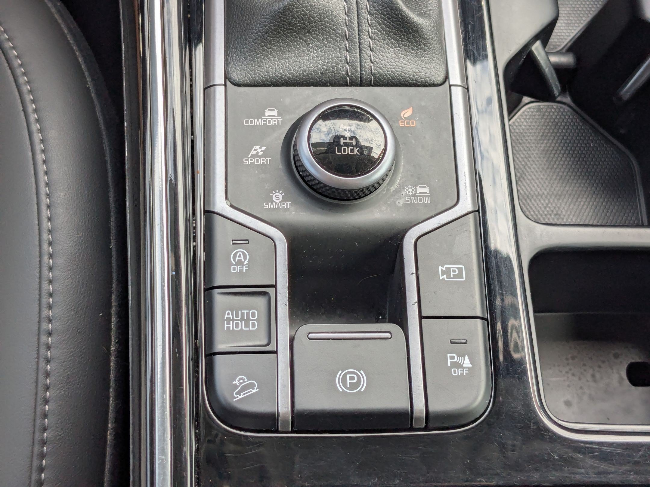Certified 2023 Kia Sorento SX AWD/4WD image 23