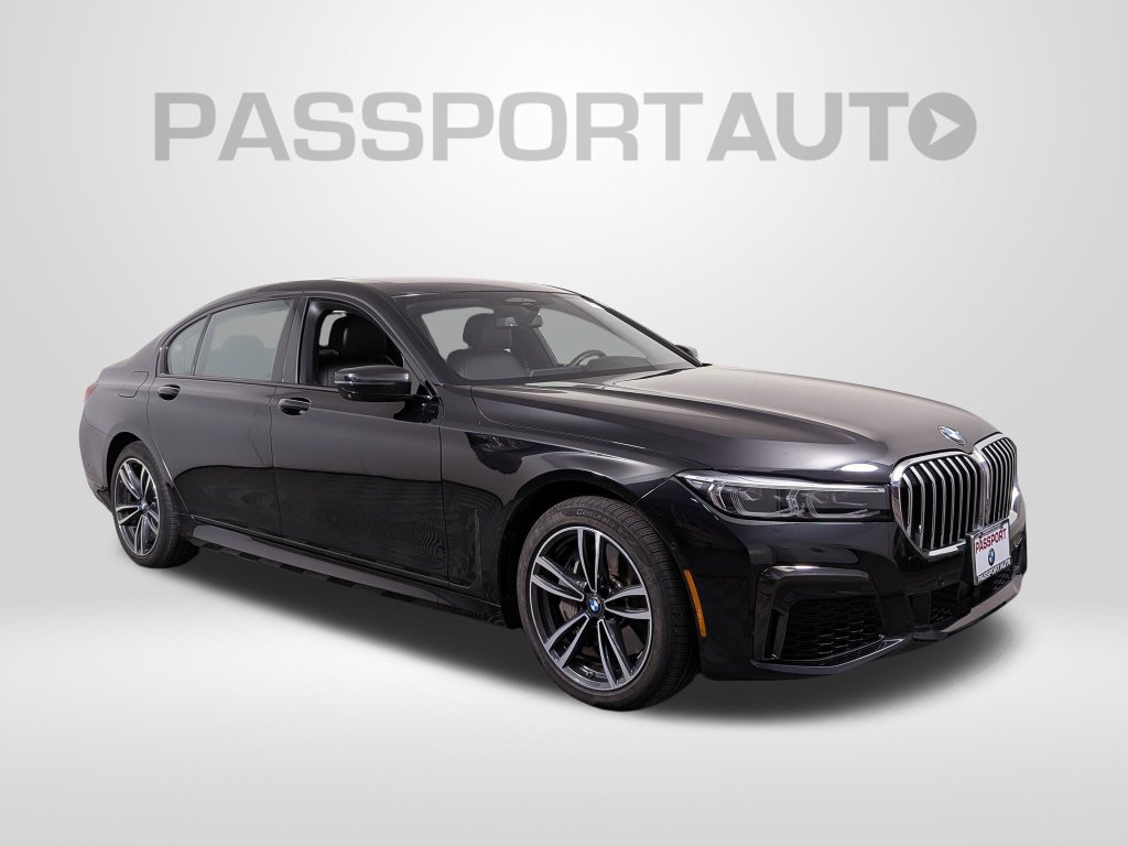 Used 2020 BMW 750i xDrive w/ Executive Package AWD/4WD image 9