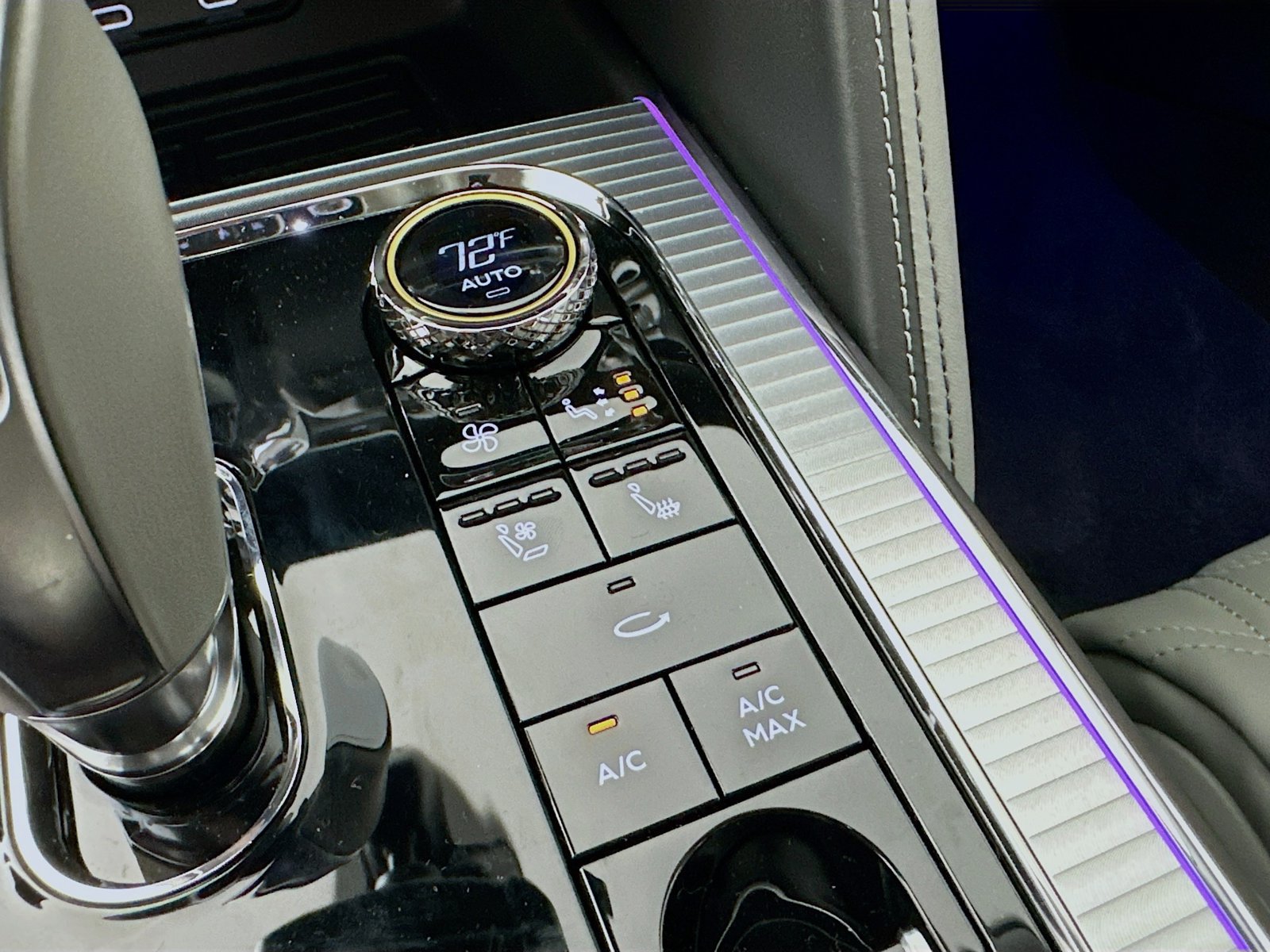 New 2026 Bentley Flying Spur V8 AWD/4WD image 63
