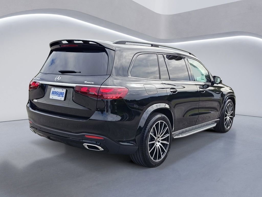 New 2026 Mercedes-Benz GLS 450 4MATIC image 4