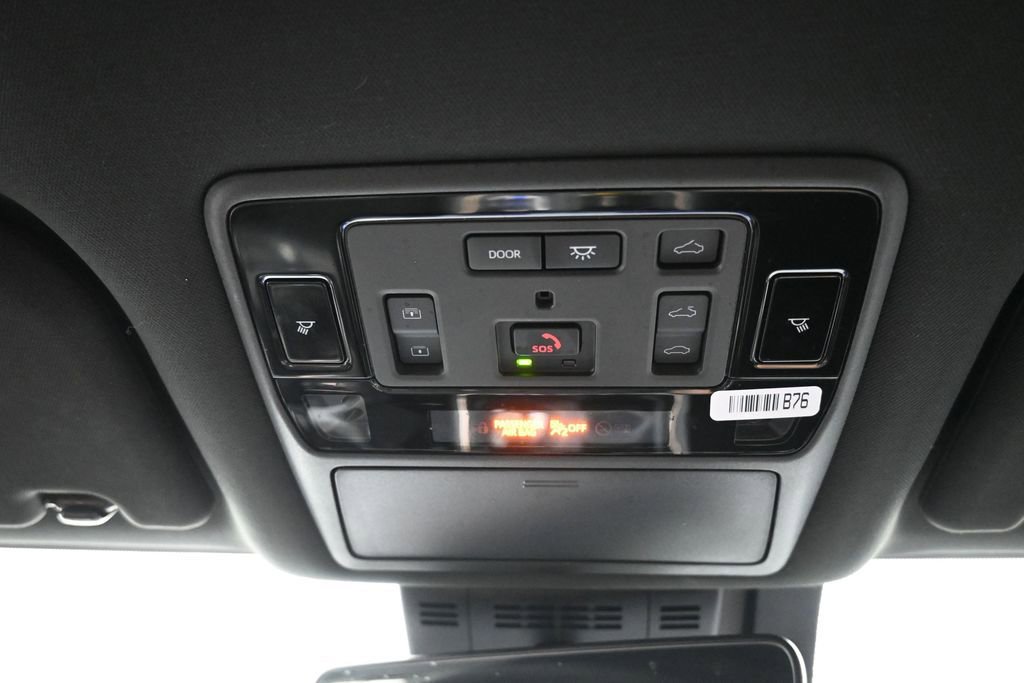 Certified 2025 Toyota Grand Highlander AWD Hybrid image 18