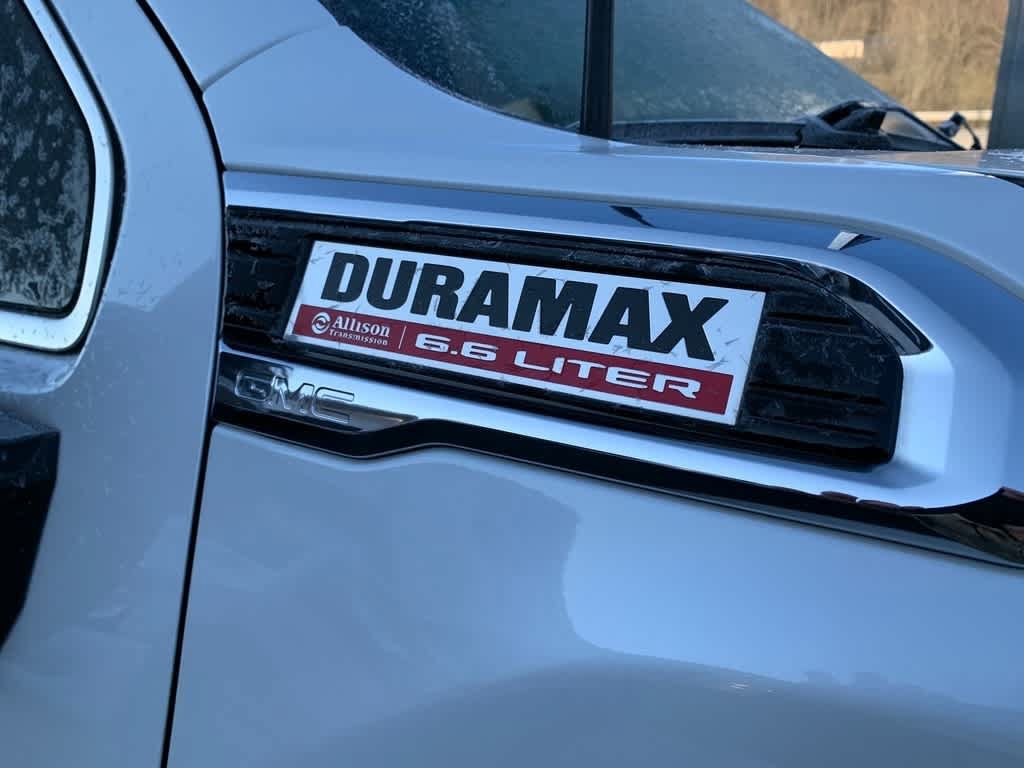 Certified 2022 GMC Sierra 2500 Denali w/ Denali Ultimate Package AWD/4WD image 9