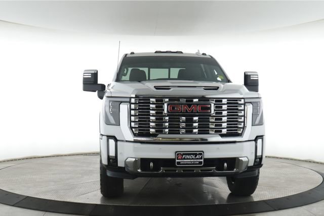 Used 2026 GMC Sierra 3500 Denali AWD/4WD image 12