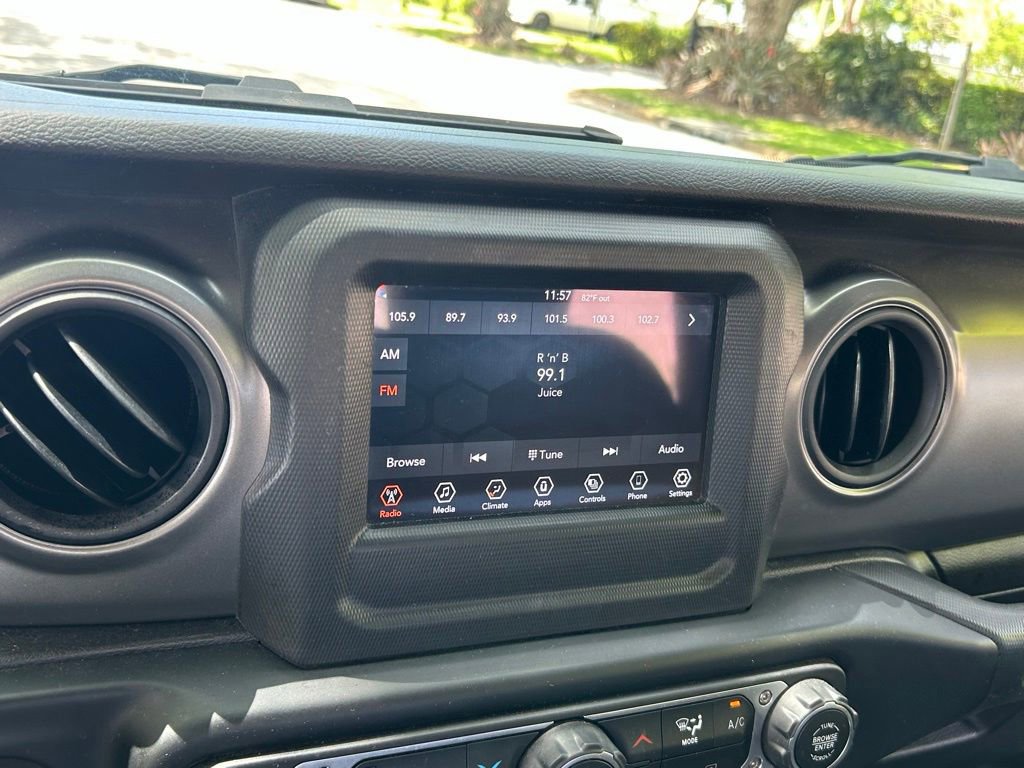 Certified 2023 Jeep Wrangler Sport AWD/4WD image 40