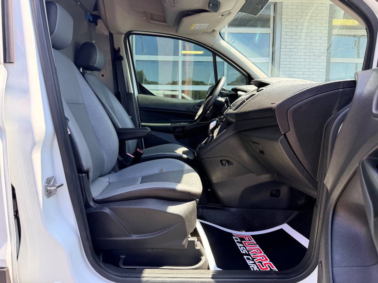 Used 2017 Ford Transit Connect XL FWD image 35