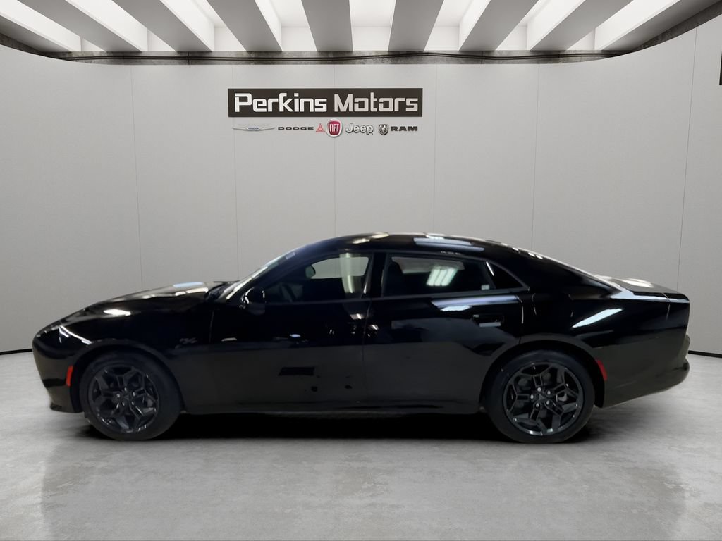 New 2026 Dodge Charger R/T w/ Blacktop Package AWD/4WD image 2