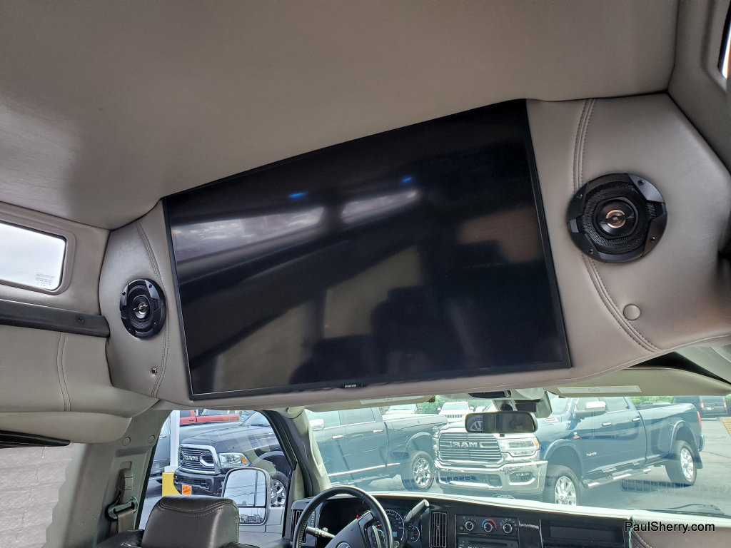 Used 2020 GMC Savana 2500 Extended w/ Enhanced Convenience Package RWD image 33