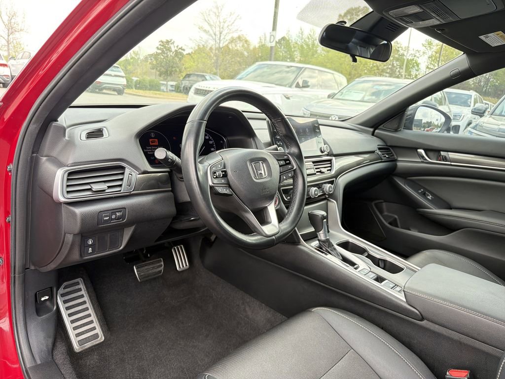 Used 2021 Honda Accord Sport image 10