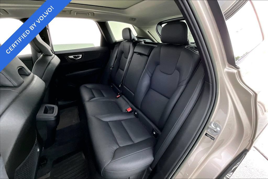 Certified 2023 Volvo XC60 B5 Plus w/ Protection Package Premier FWD image 35