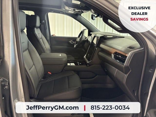 New 2026 GMC Yukon Denali w/ Denali Reserve Package AWD/4WD image 17