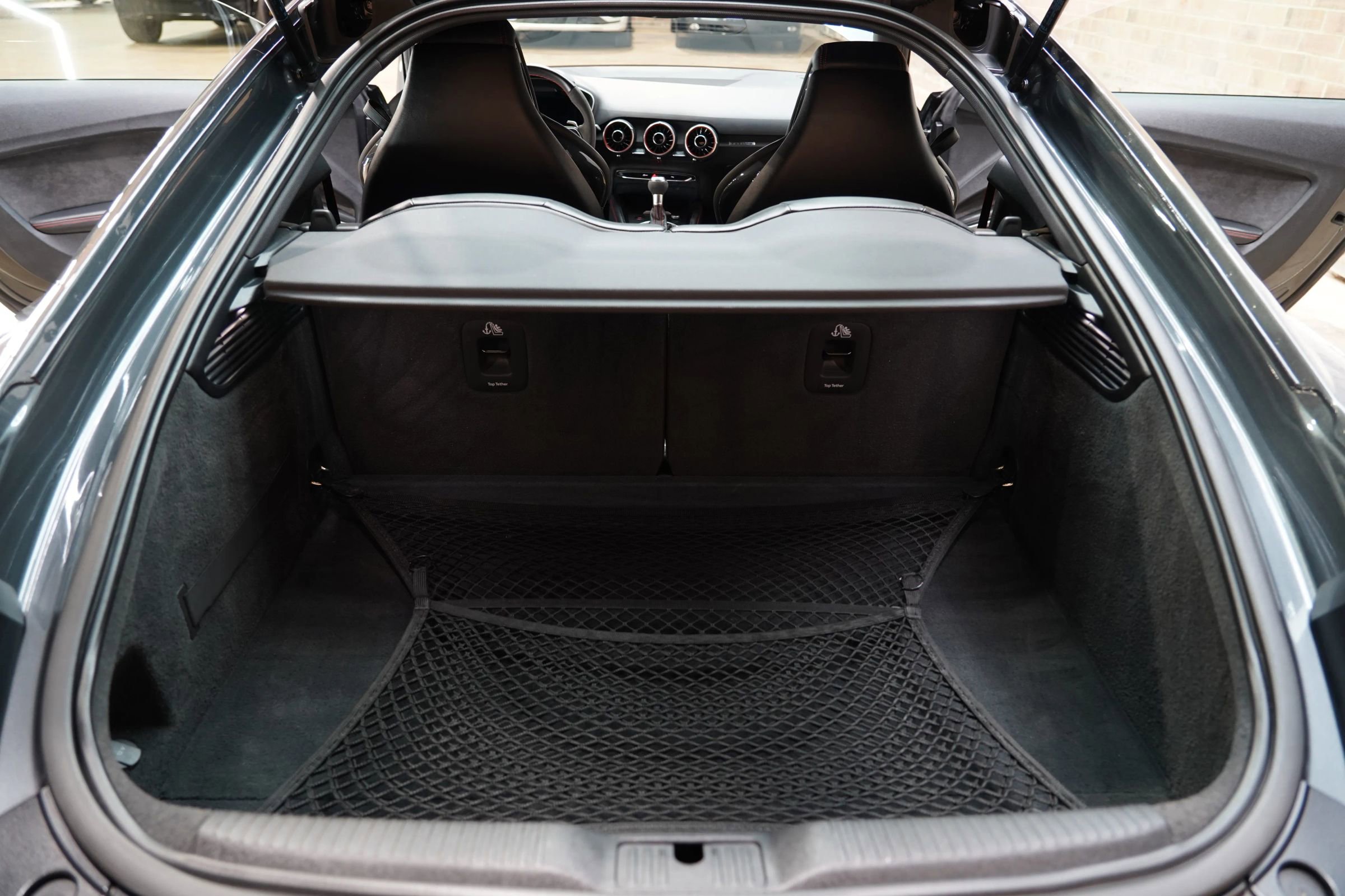 Used 2018 Audi TT RS w/ Technology Package image 40