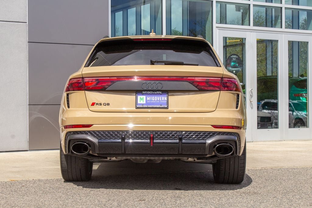 Used 2025 Audi RS Q8 performance AWD/4WD image 9