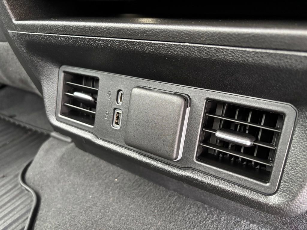 Used 2022 Chevrolet Silverado 1500 LT image 18