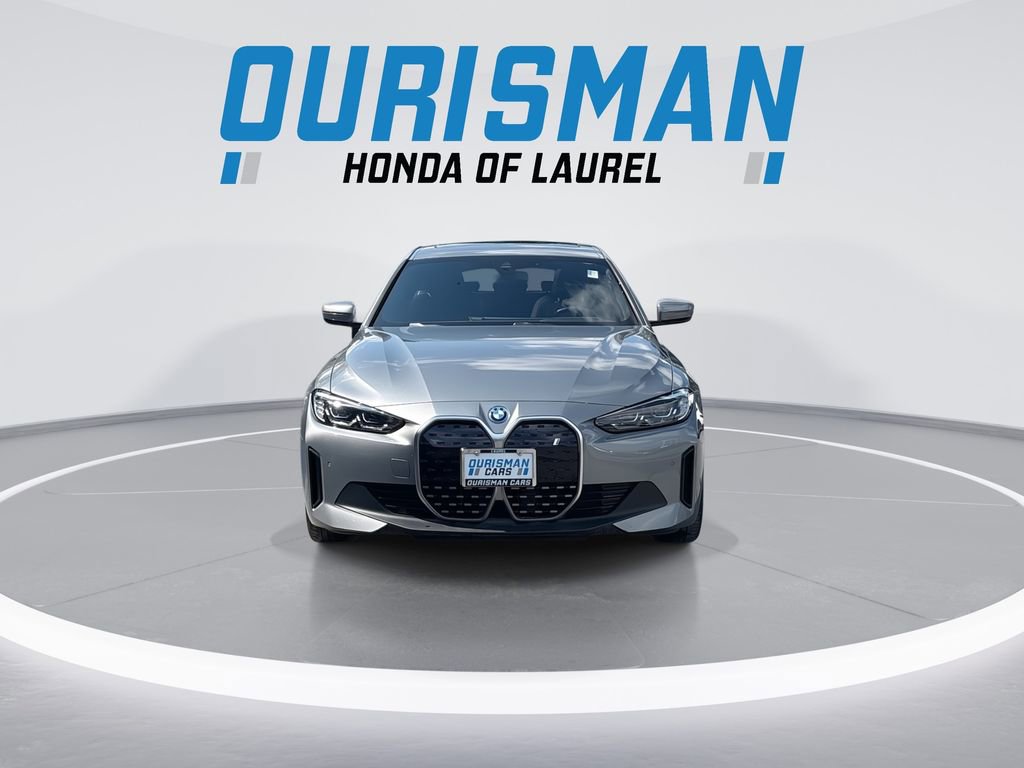 Used 2023 BMW i4 eDrive35 RWD image 3