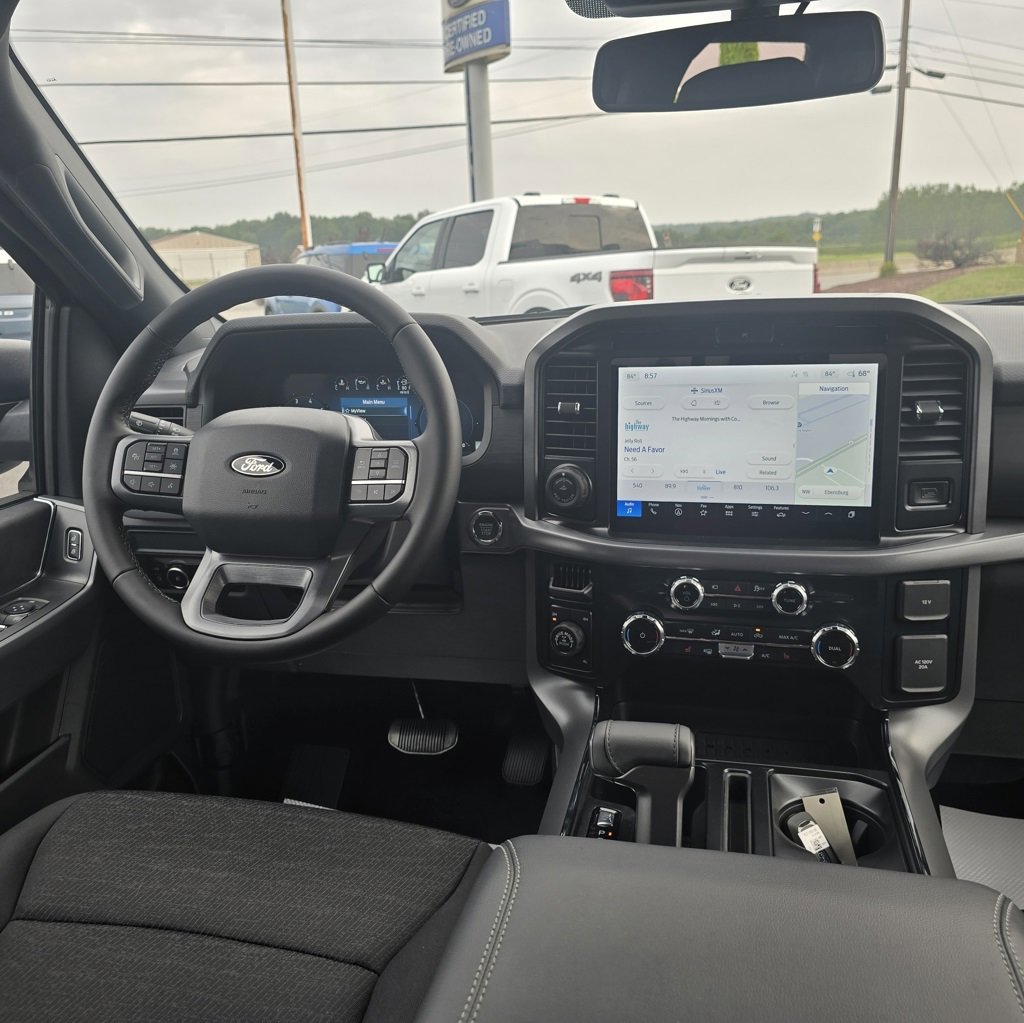 New 2025 Ford F150 XLT image 19