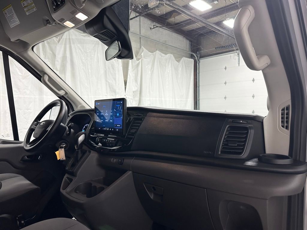 Used 2025 Ford Transit 350 XLT image 50