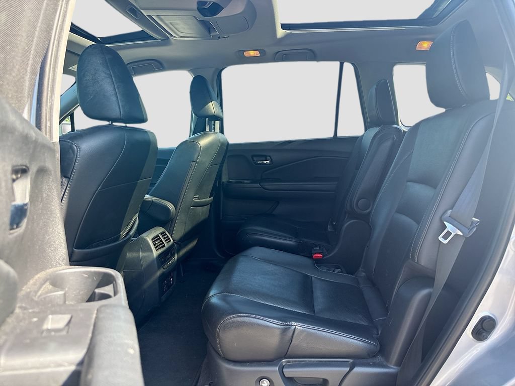 Used 2019 Honda Pilot Elite image 15