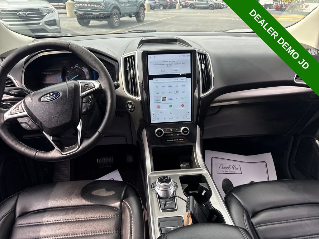 Used 2024 Ford Edge SEL w/ Convenience Package AWD/4WD image 16
