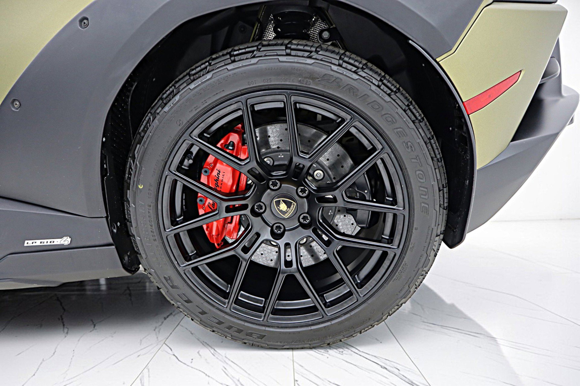 Used 2023 Lamborghini Huracan Sterrato image 50