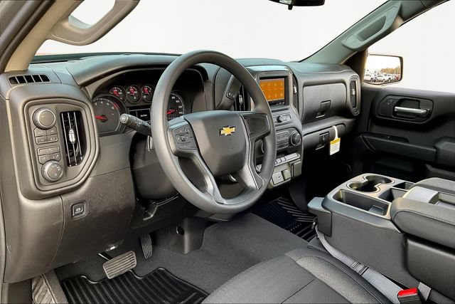 New 2026 Chevrolet Silverado 1500 Custom w/ Turbomax Blackout Package AWD/4WD image 6
