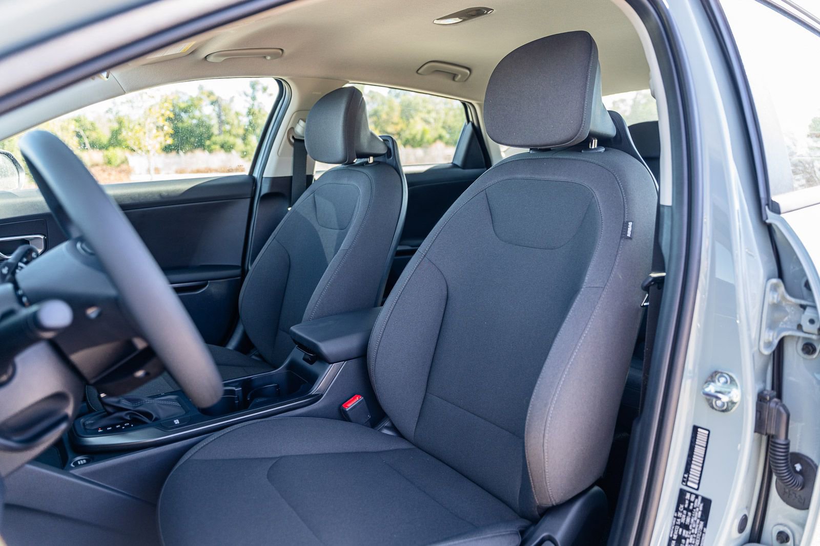 New 2026 Kia K4 LXS image 15