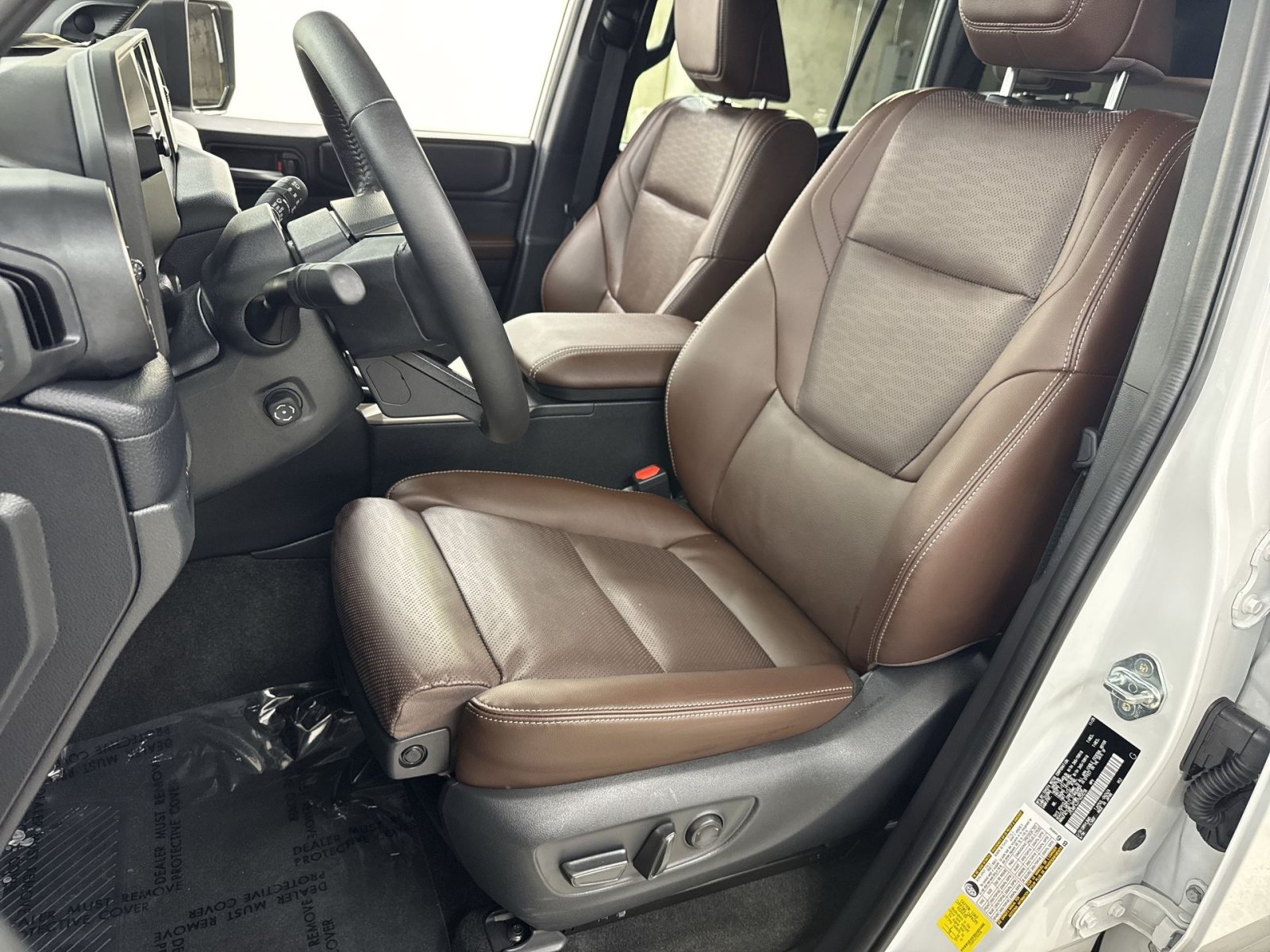 Used 2026 Toyota Land Cruiser w/ Premium Package AWD/4WD image 25