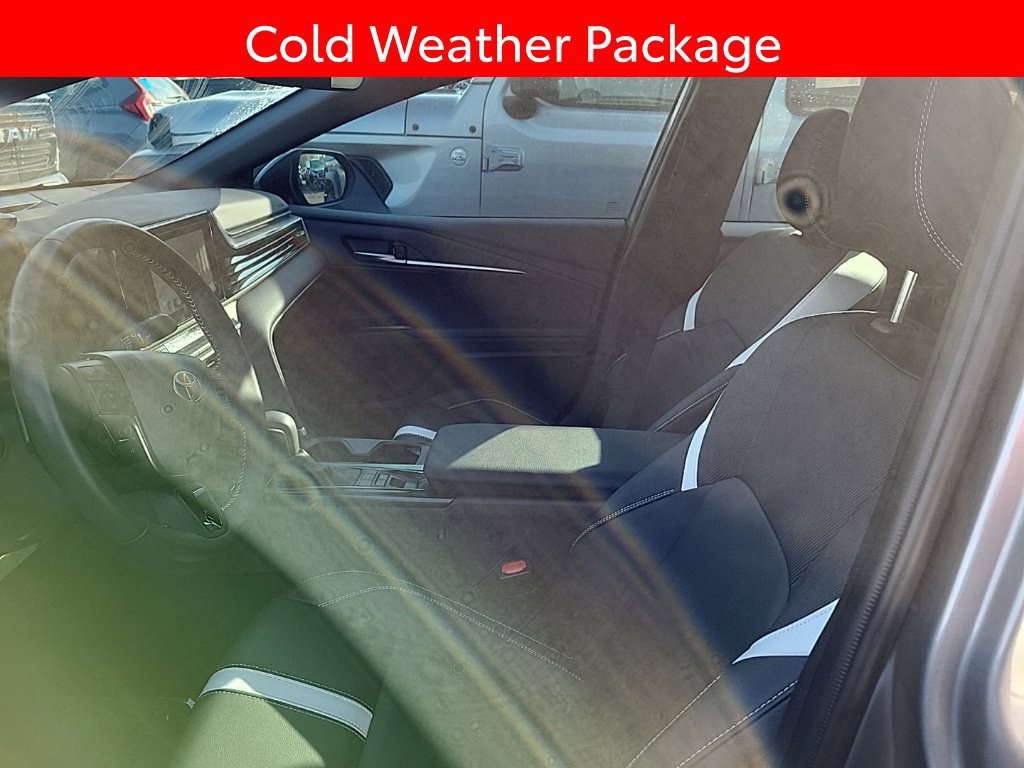 Used 2026 Toyota Camry SE w/ Convenience Package FWD image 6